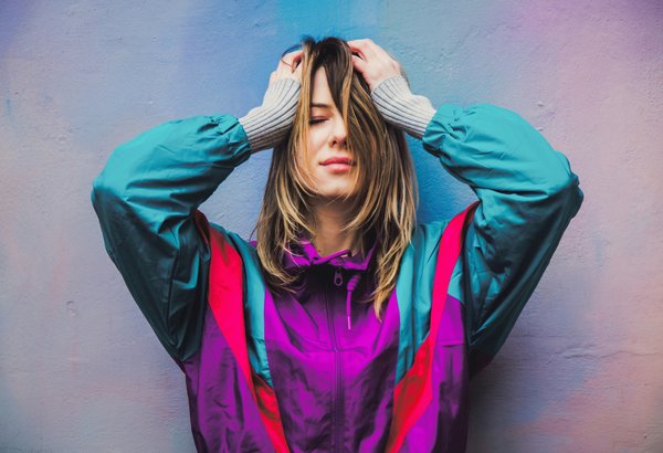 How to Style a Silk Midi Skirt with a Turtleneck for a Fashionable Yet Warm Office Ensemble?